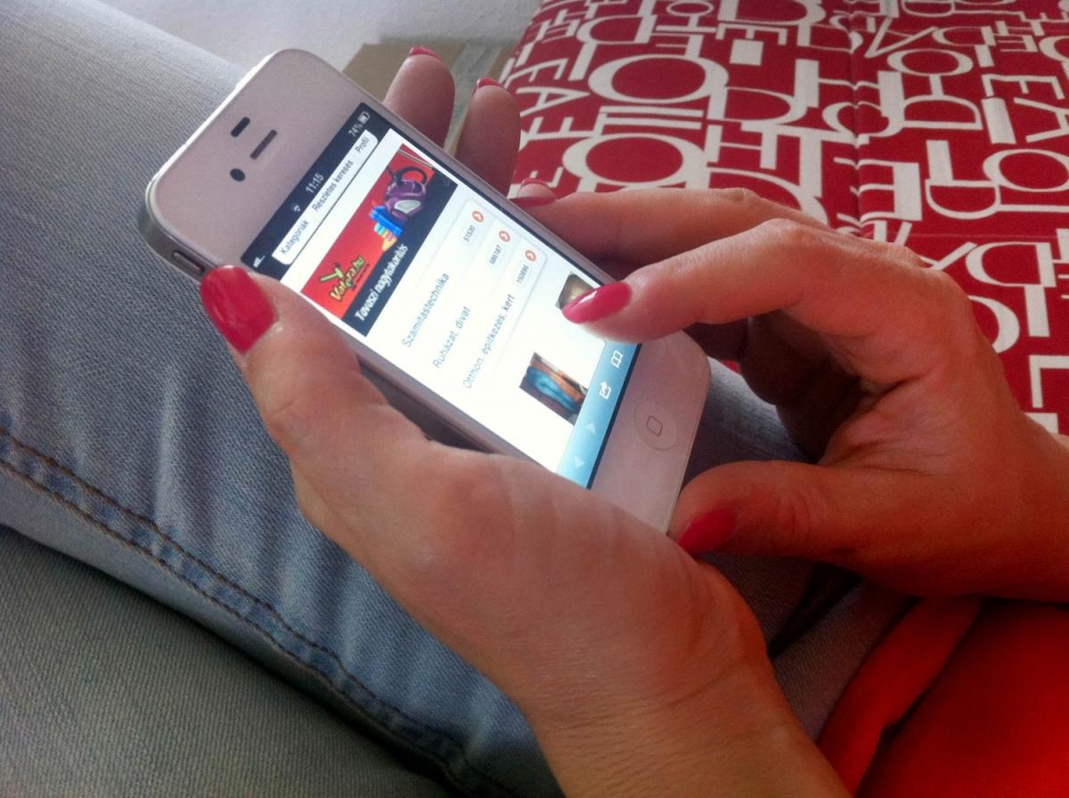  Így okostelefonozunk