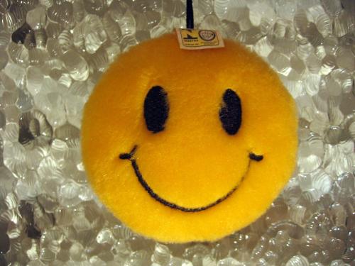 „Mosolyogni tessék!”