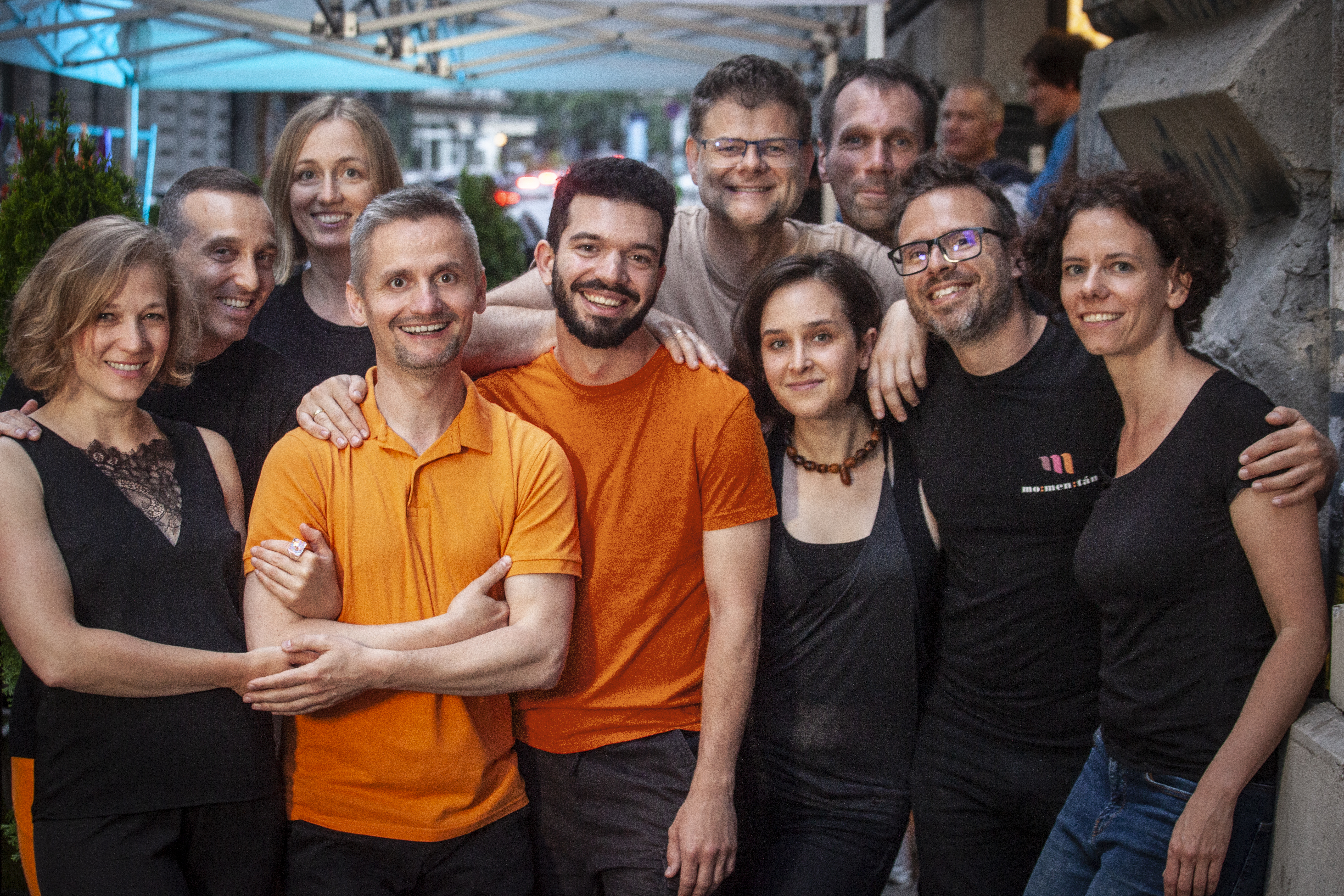 Szülinapi Impróshow, 20 éves a Momentán Társulat