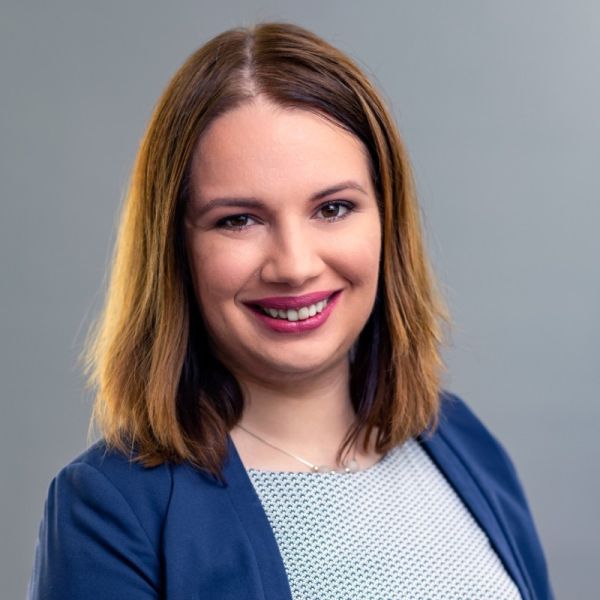 Dr. Angeli Ildikó